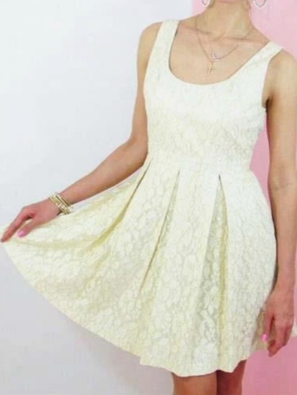 Aidan by Aidan Mattox Ivory/Gold Sleeveless Lace Scoop Neck Dress Size 12 NWT!